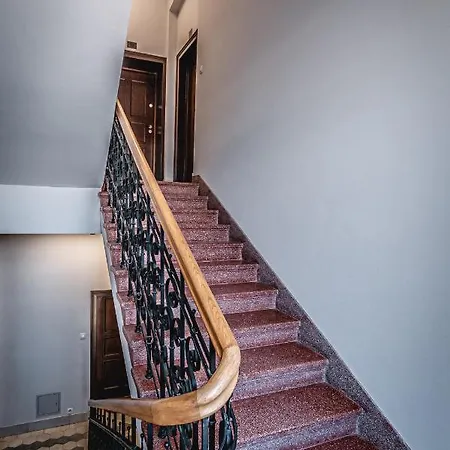 Queen - Loftaffair *