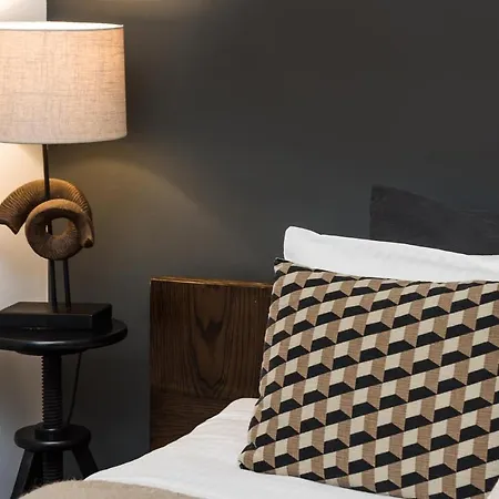 Queen - Loftaffair Apartmán *